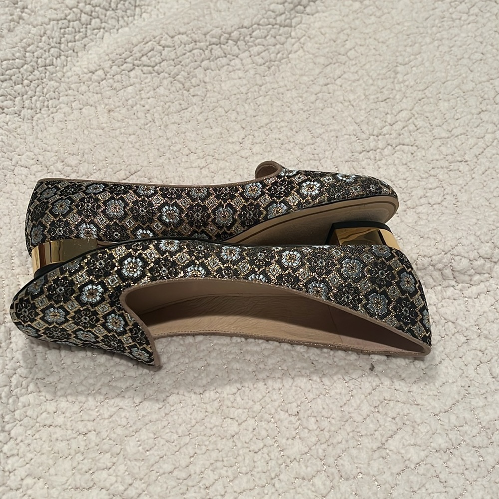 J&G Joan@David Shoes - Picture 4 of 6